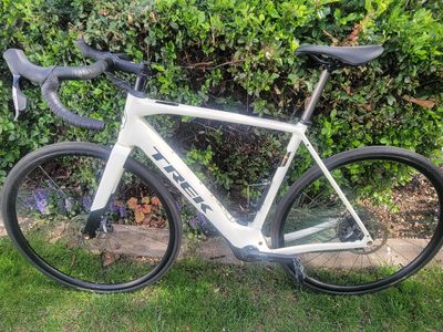 Trek Domane+ ALR 6 AXS E-Bike Electric Road Bike