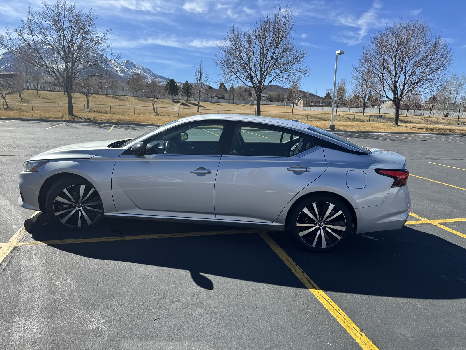 2021 Nissan Altima 2.0 SR