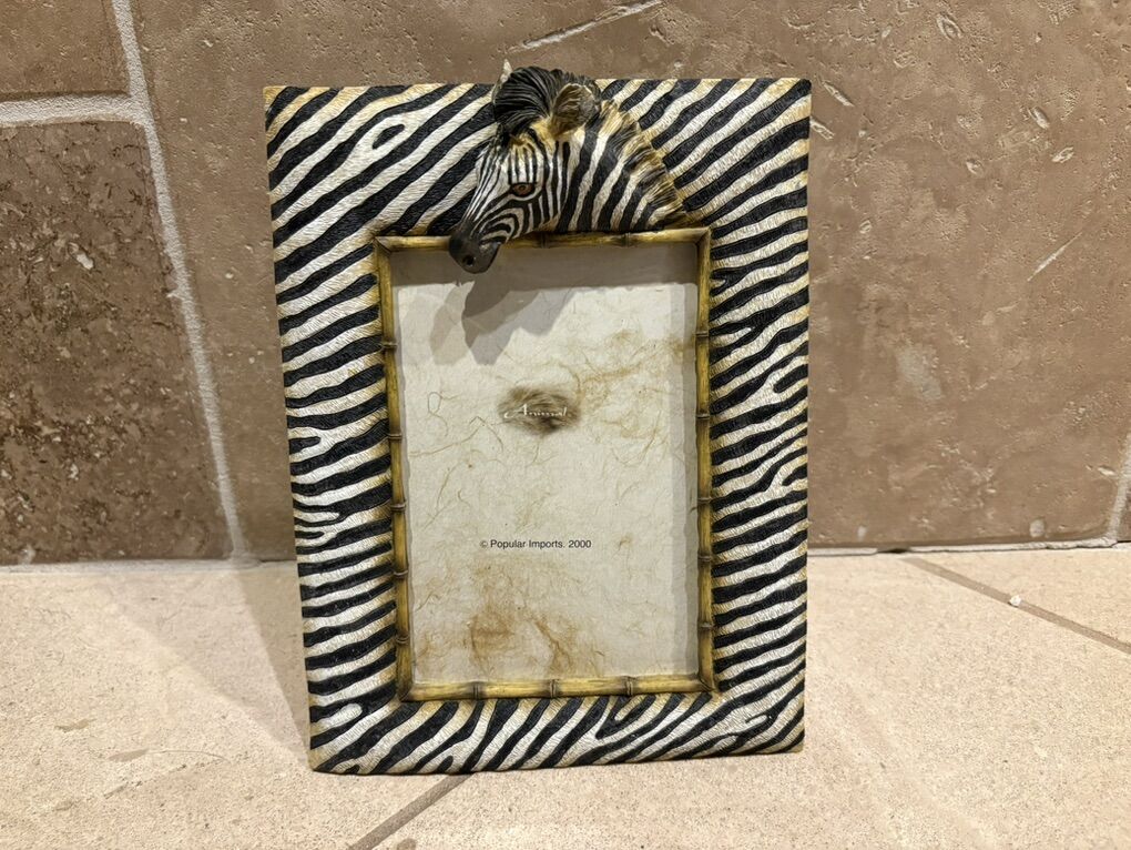 Picture Frame W/ 3D Zebra Head
