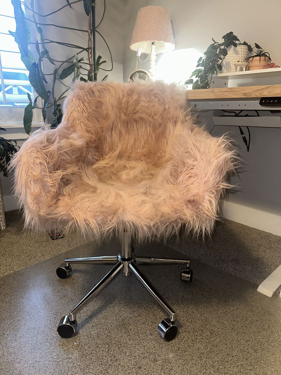 Fur Office chair-Pink $50 OBO