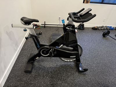 Spinner Chrono Power Spin Bike - High-Performance Indoor Cycle