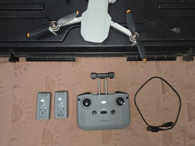 DJI Mini 2 4K Camera Drone Bundle with Remote Controller, Batteries & Hard Carrying Case