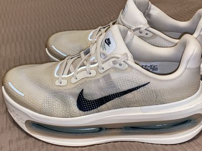 Nike Vomero Premium Air Zoom Running Shoes - Light Bone/Black, Men's Size 11