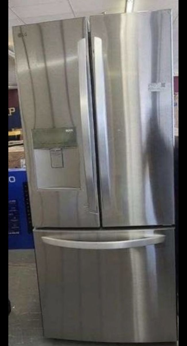LG 22 cu. ft. French Door Refrigerator with Water Dispenser - Stainless Steel, 30-inch
