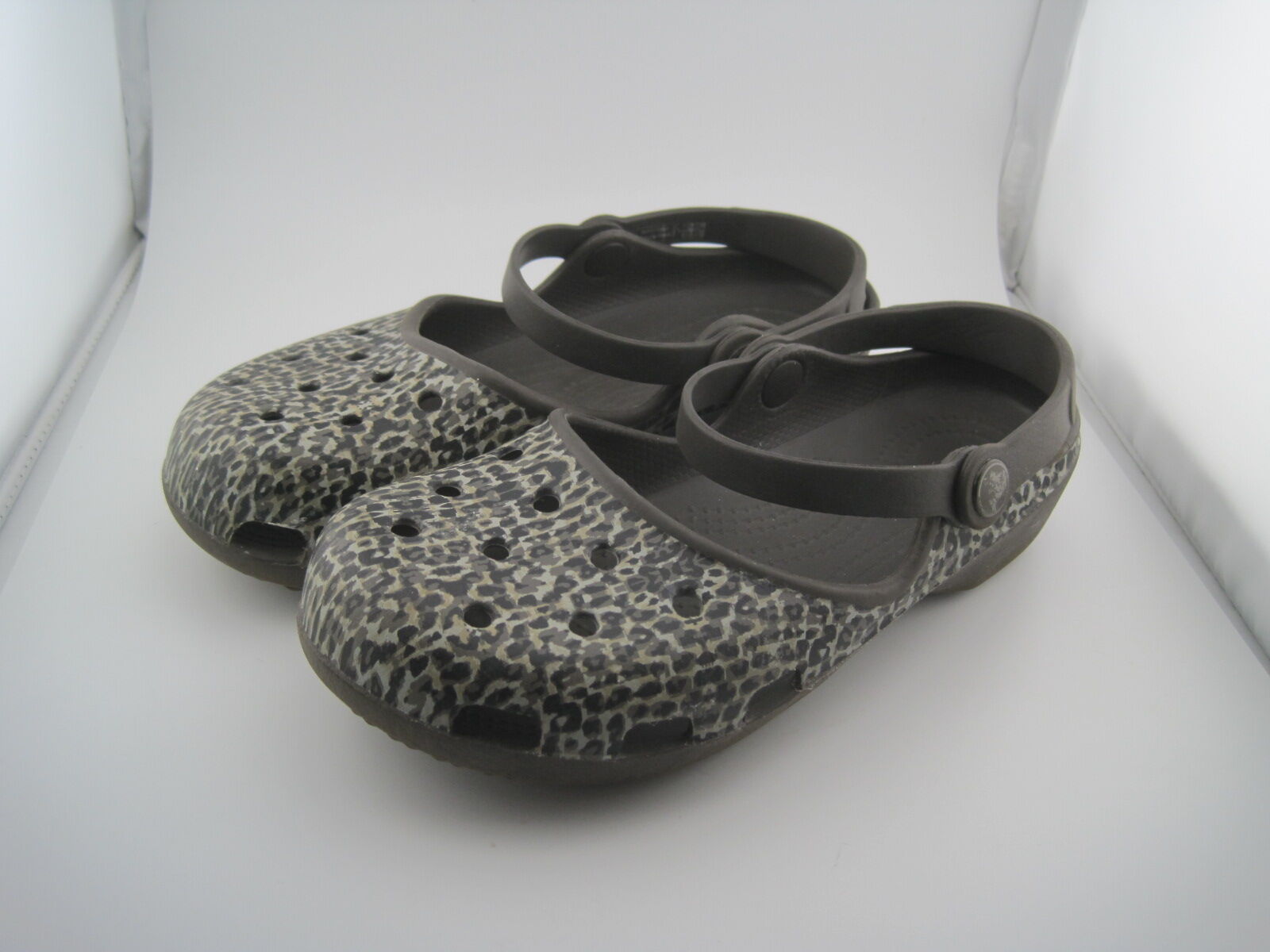 Women’s Espresso/Brown Leopard Animal Print Crocs Karin Mary Jane Clogs Size 7