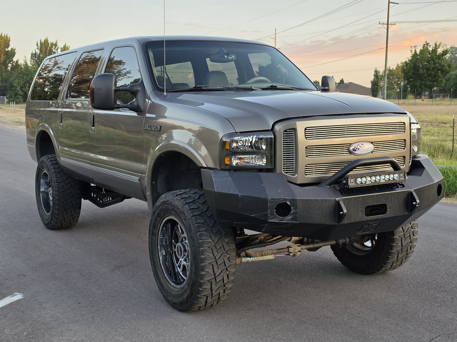 2005 Ford Excursion Limited