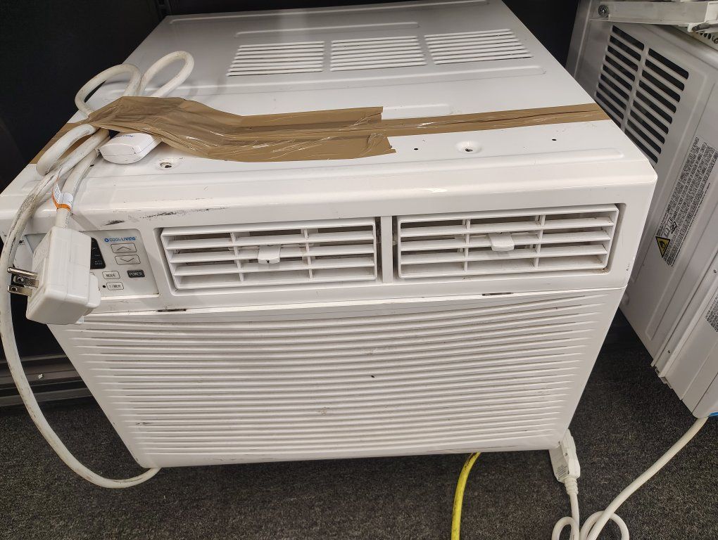 Cool living window air conditioner 15,000 BTU