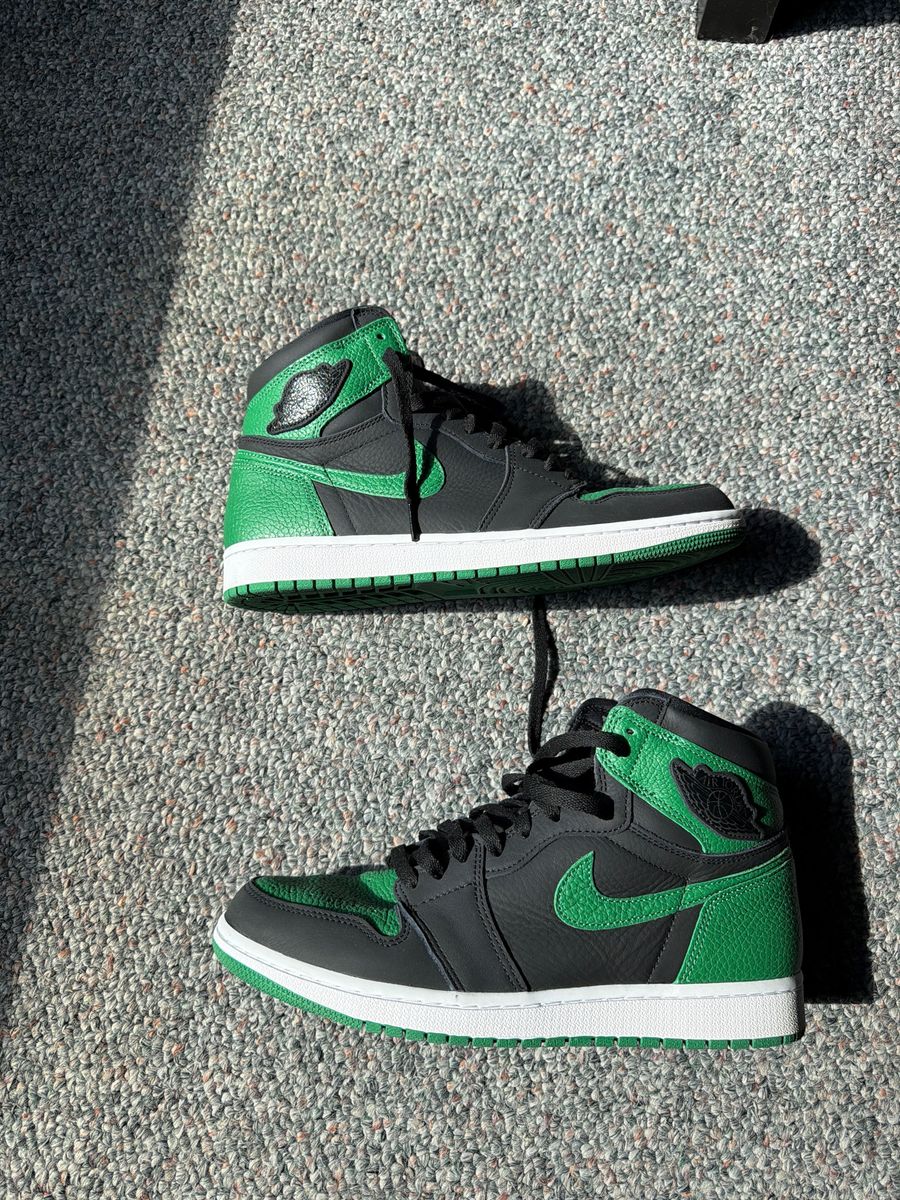 Nike Air Jordan 1 Retro High OG 'Pine Green' Black/Green Basketball Shoes