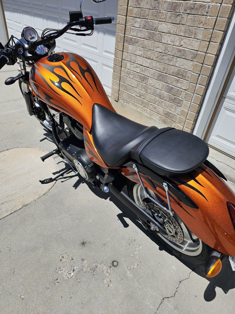 06 Victory Vegas RARE!  Muscle Cruiser  Motorcycle 1 out of 10 in the world