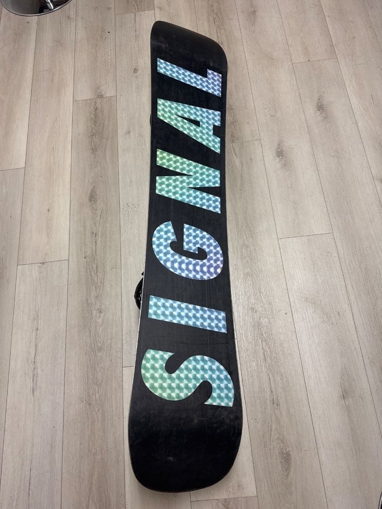 SIGNAL SNOWBOARD
