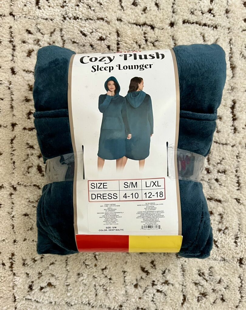 Cozy Plush Sleep Lounger Snuggie