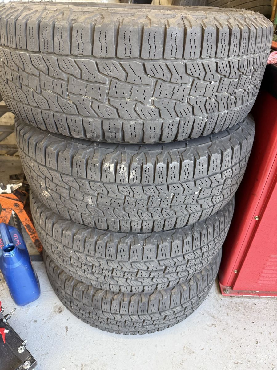 Falken Wildpeak 245/65 R17