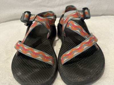 Chaco women’s size 7 orange/pink/grey/yellow, geometrical design, hiking sandals