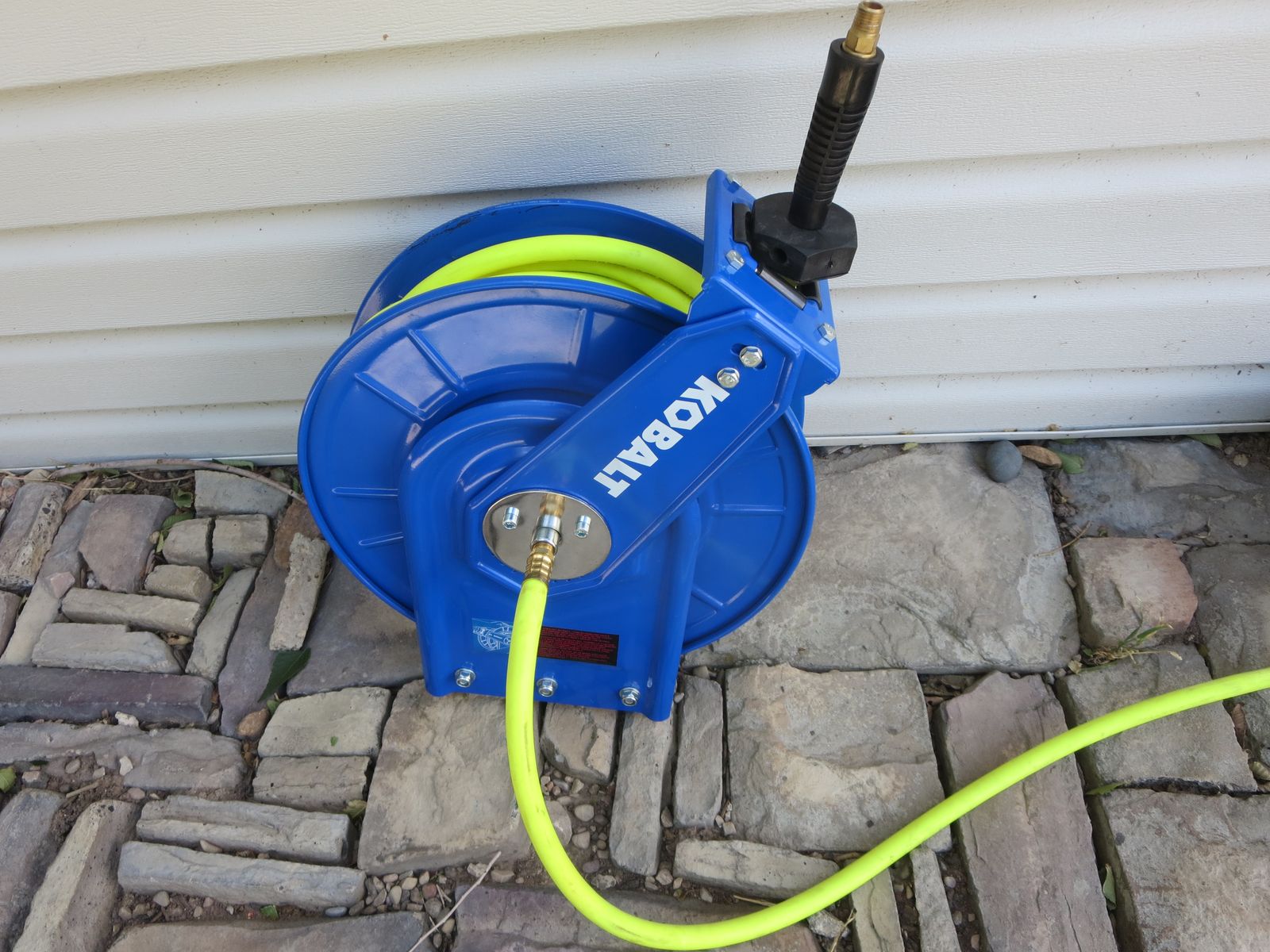 Kobalt Air Hose Reel 50ft Retractable Blue w/ Heavy Duty Rubber Hose & Quick Connect Nozzle