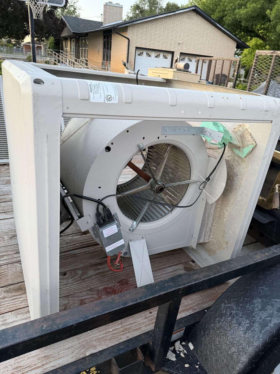 Frigiking Air conditioner swamp cooler