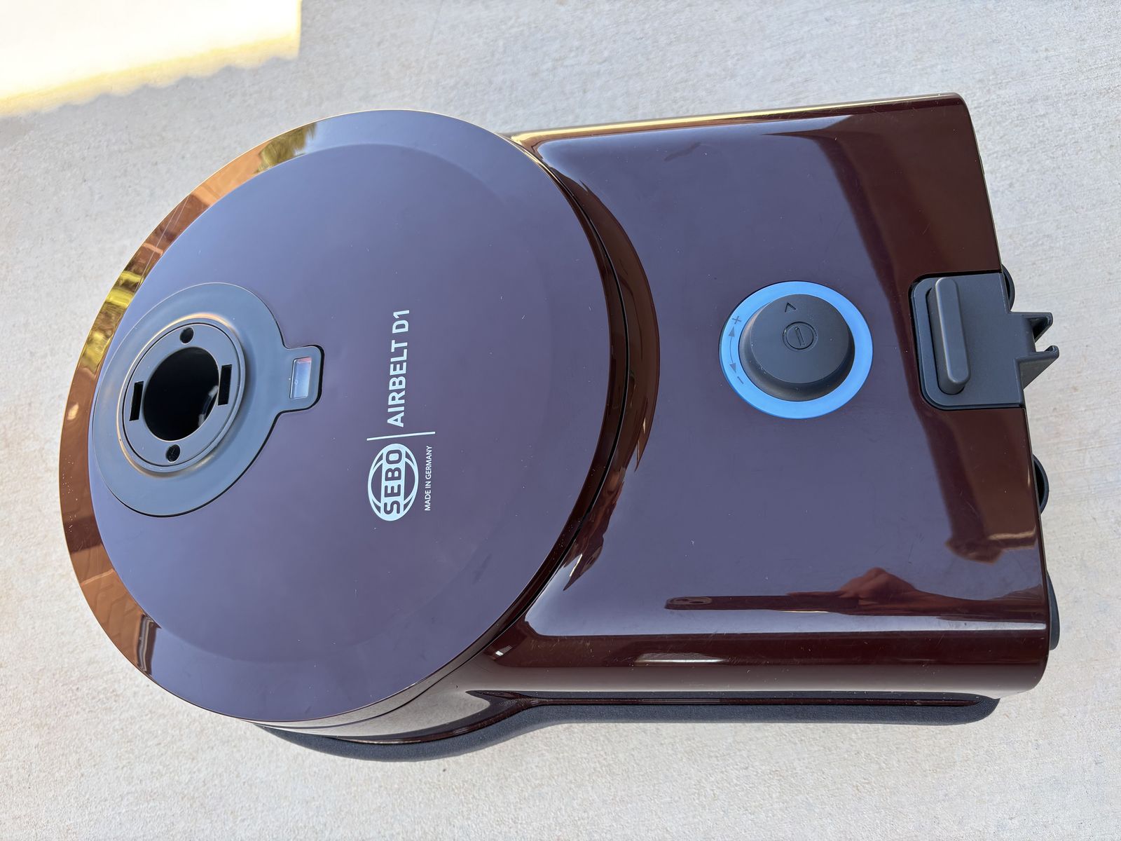 Sebo Airbelt D1 Vacuum Cleaner - Not Your Parents' Old-Style Canister! Top-Rated, Made in Germany