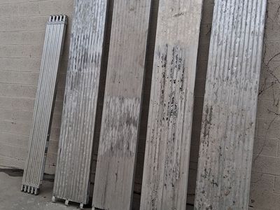 ALUMINUM SCAFFELING PLANKS $125 O.B.O.