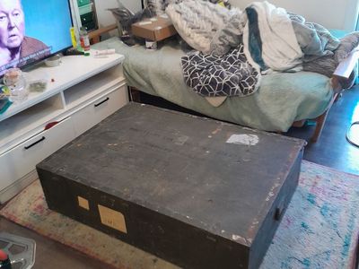 Army chest