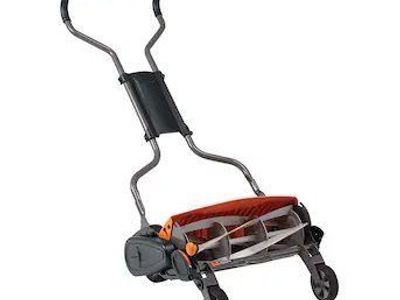 Fiskars StaySharp 18 in. Cut Manual Push Non Electric Walk Behind Reel Lawn Mower (TOP UPGRADED & DISCONTINUED MODEL)!