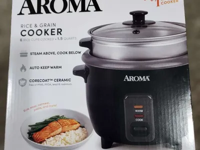 Aroma Rice Cooker 6 Cups 1.5 Quarts CoreCoat Ceramic Steam Tray Auto Warm Black