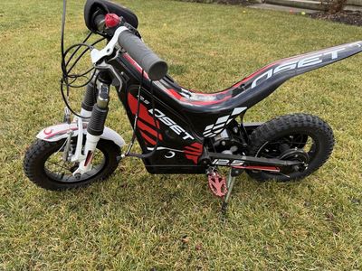 12.5 OSET ELECTRIC MOTORCYCLE