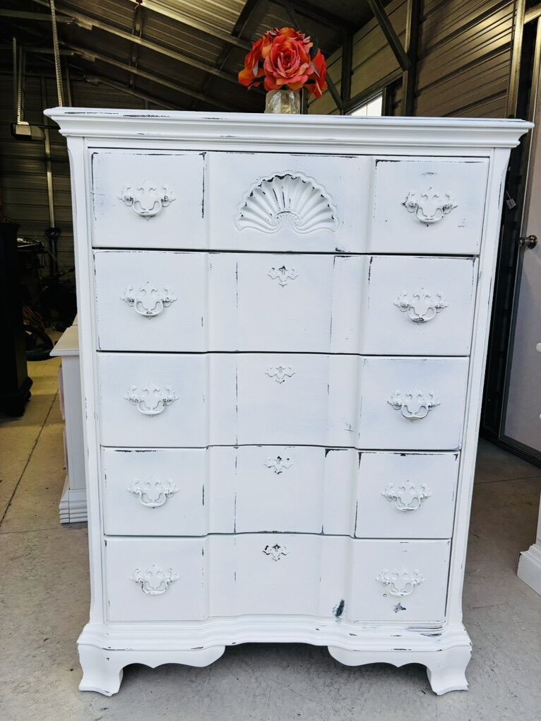 White 5 drawer Wood Dresser