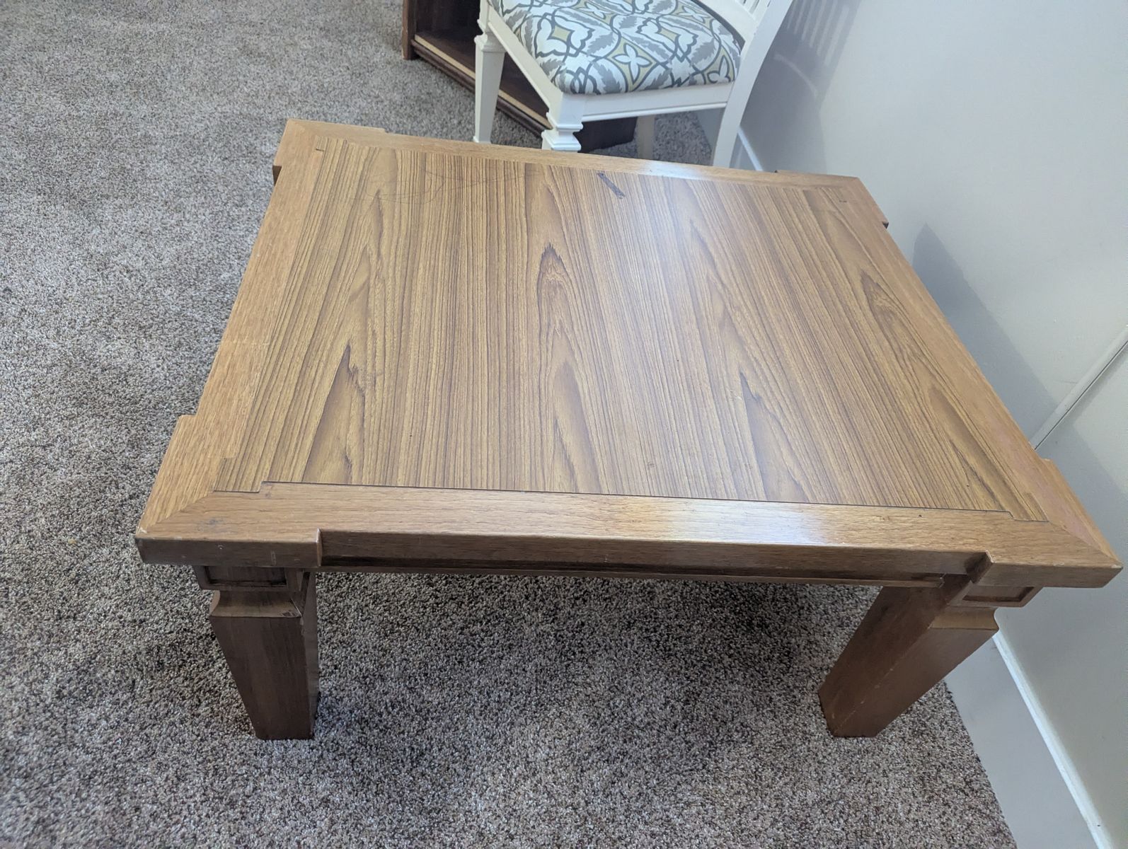 Coffee table heavy (2)
