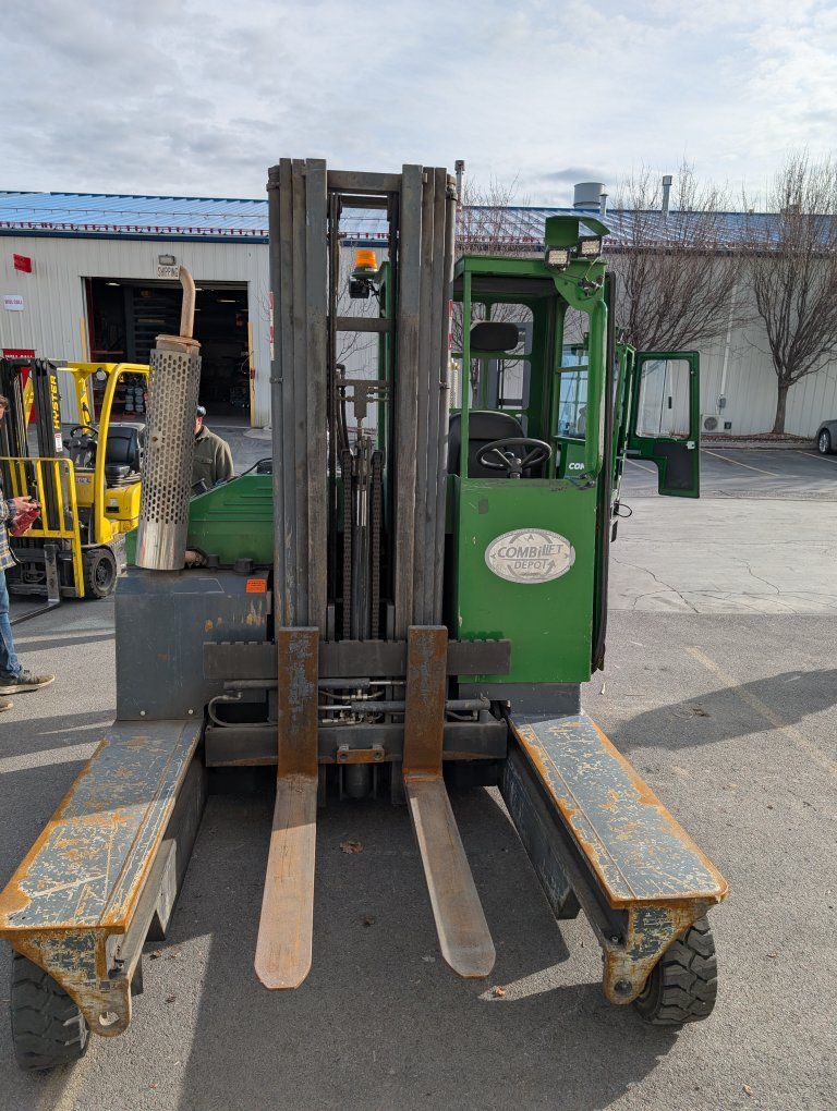 CombiLift Forklift