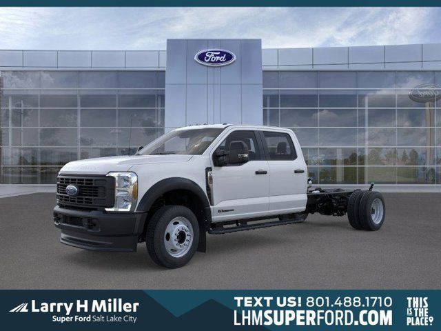 2025 Ford F-550 Super Duty 
