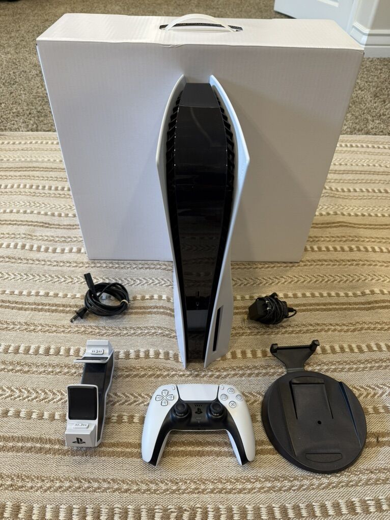 PS5 Disc (Like New) With Extras