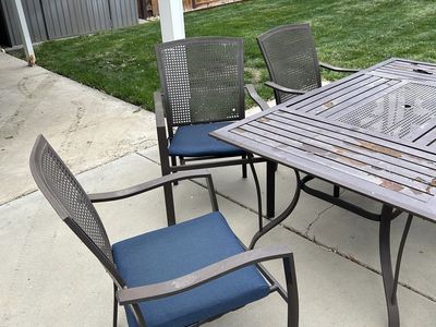 Outdoor table and chairs