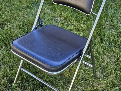 MCM Samsonite Chrome & Black Folding Chairs, complete set of 8