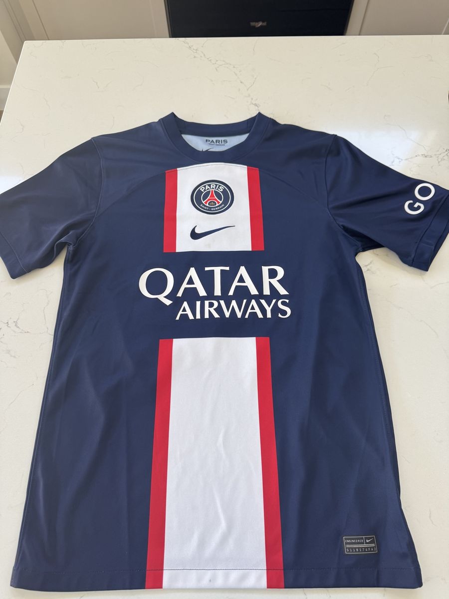 Authentic Nike Paris Saint Germain (PSG) Messi jersey, #30, size Adult Small
