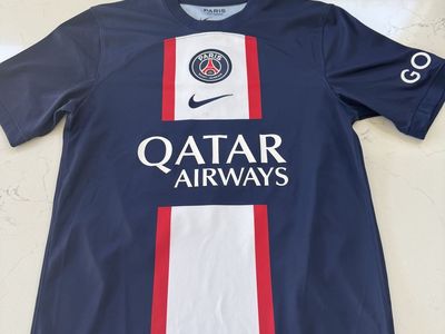 Authentic Nike Paris Saint Germain (PSG) Messi jersey, #30, size Adult Small
