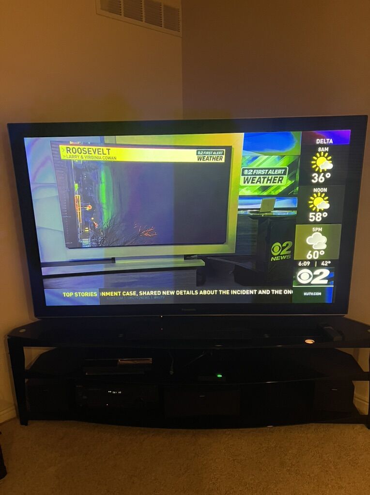 65 Plasma Panasonic TV