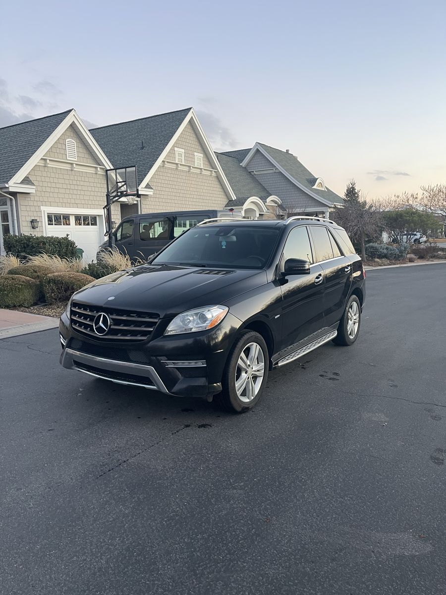 2012 MERCEDES-BENZ MCLASS ML 550