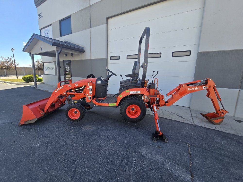 Kubota BX23S tractor with Backhoe 432 hours