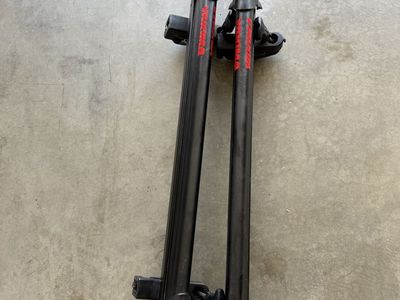 Used yakima ski racks