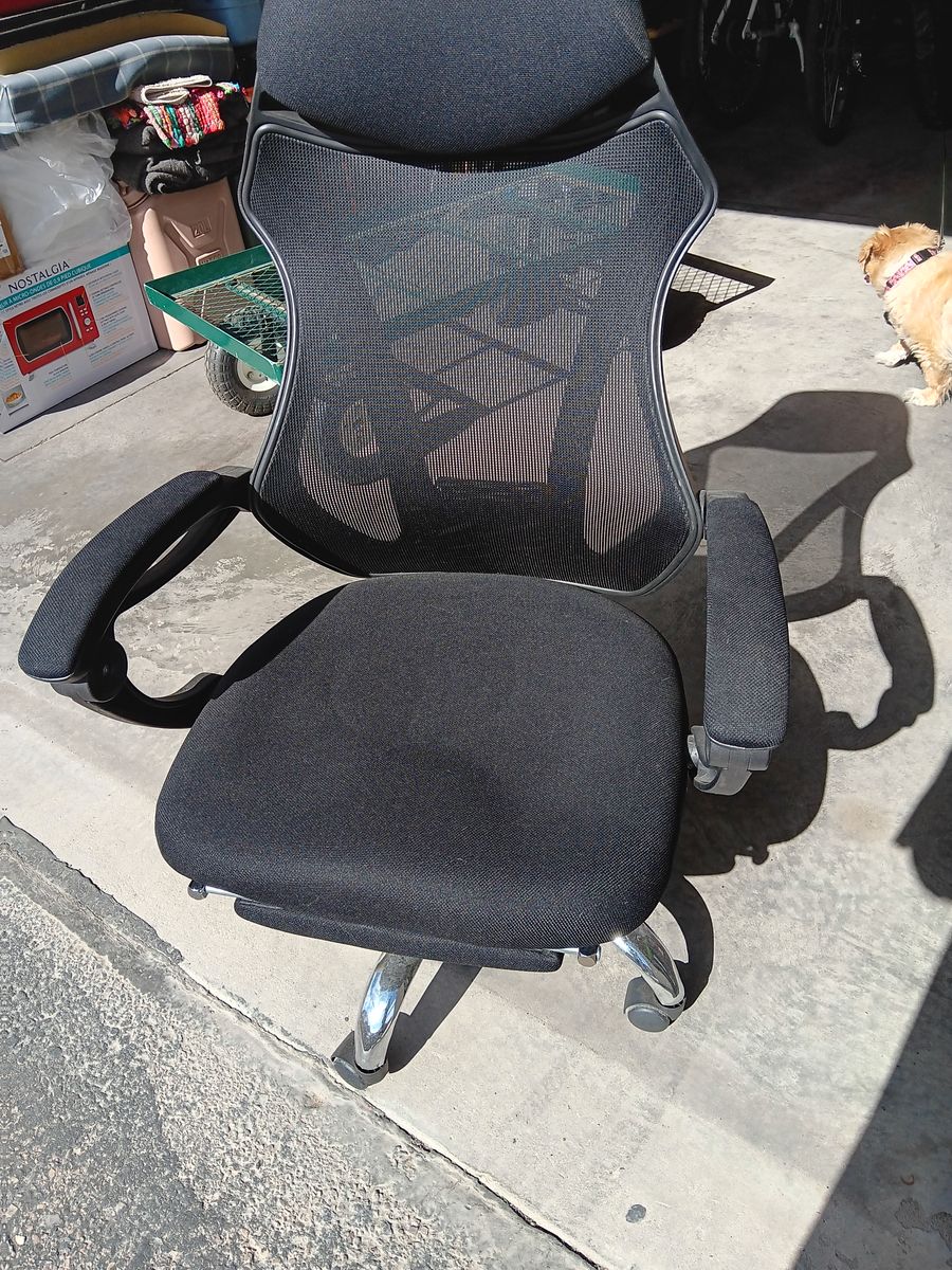 Office chair/ Also recliner