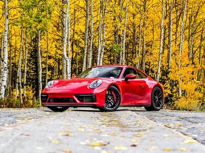 2022 Porsche 911 Carrera GTS