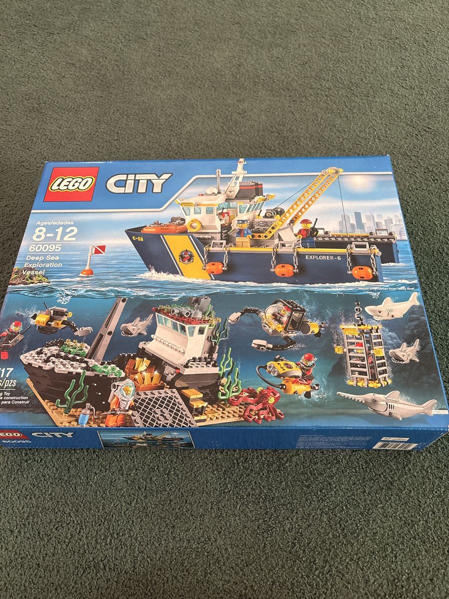 Deep sea Lego boat
