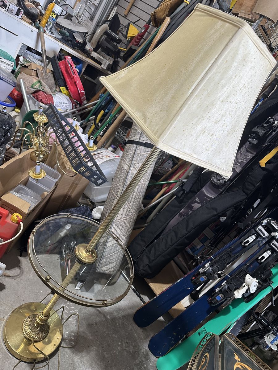 Floor lamp - brass