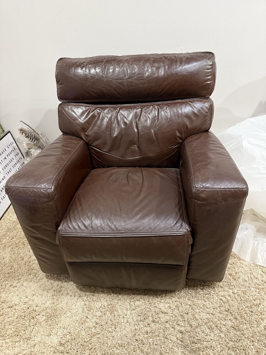 Leather recliner
