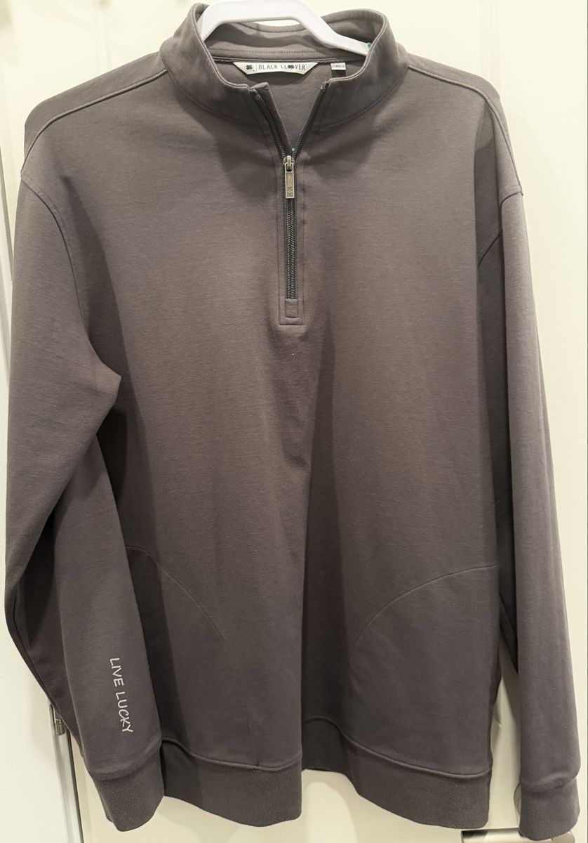 Black Clover Live Lucky/ GRAY  Men's Cross Quarter-Zip  XL