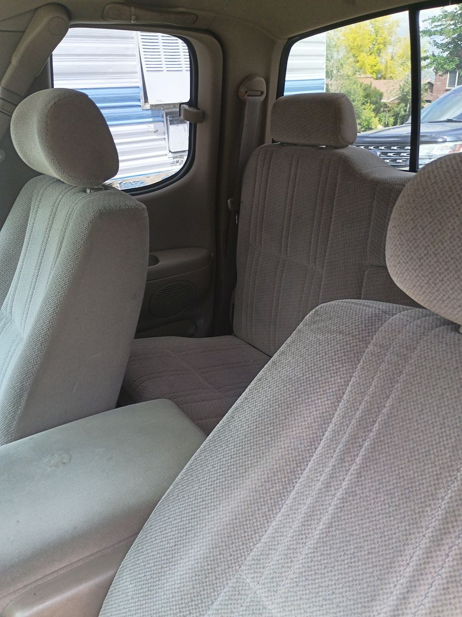 2000 Toyota tundra