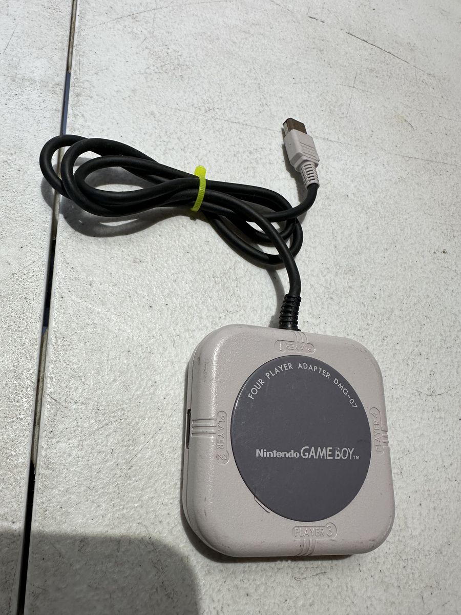 Nintendo Gameboy Four Player Adapter DMG-07