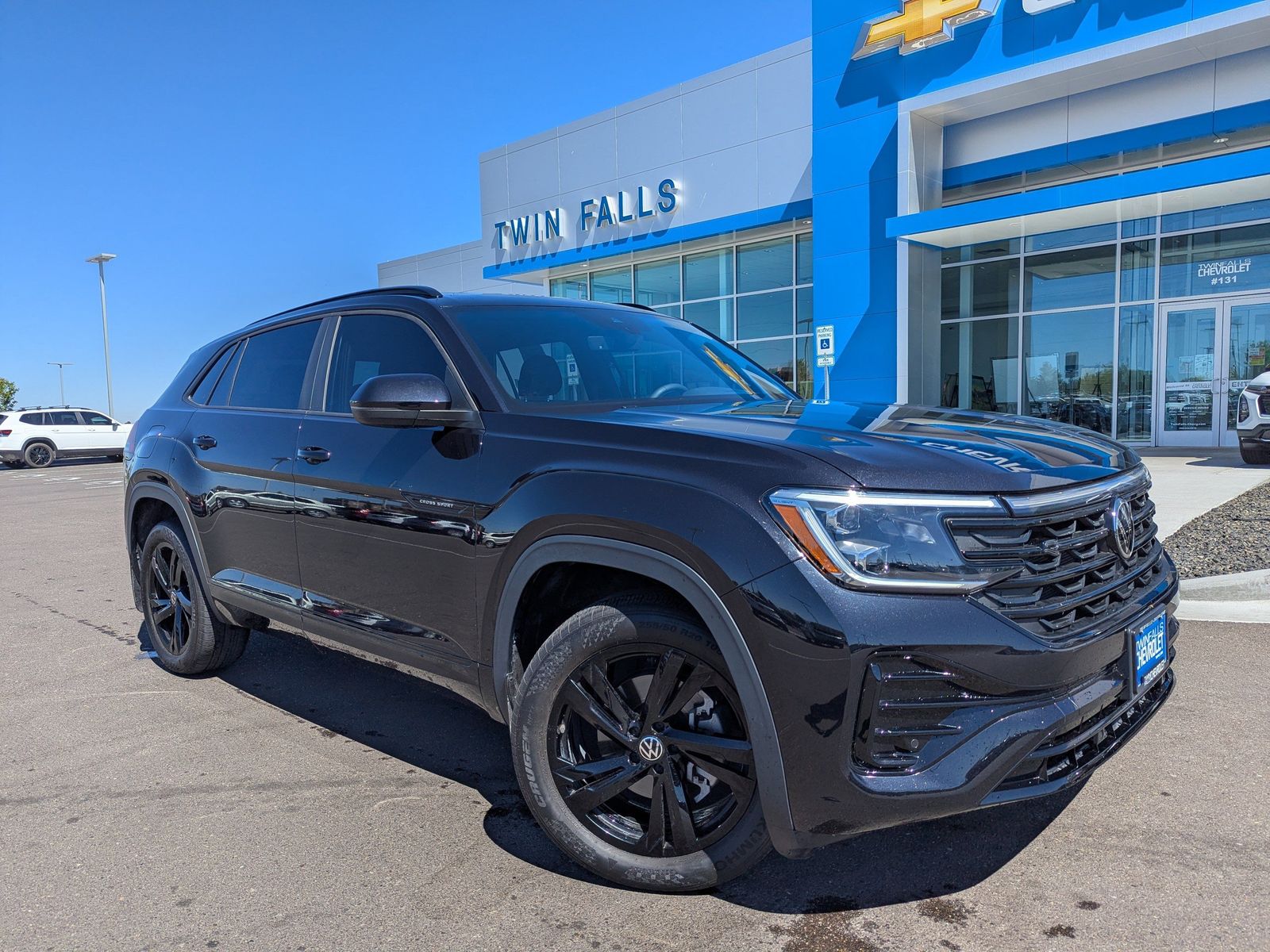 2025 Volkswagen Atlas Cross Sport SEL R-Line Black 4Motion