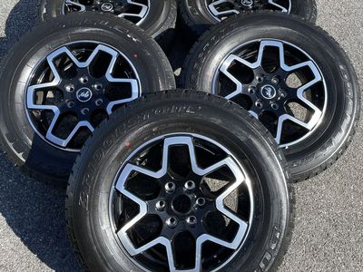 OEM FORD TRUCKS AND BRONCO WHEELS 18”