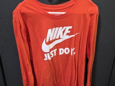 Nike The Nike Tee Just Do It. Long Sleeve T-Shirt - Men's XL
