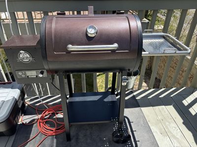 Pit Boss Pellet Smoker / Grill – Excellent Condition